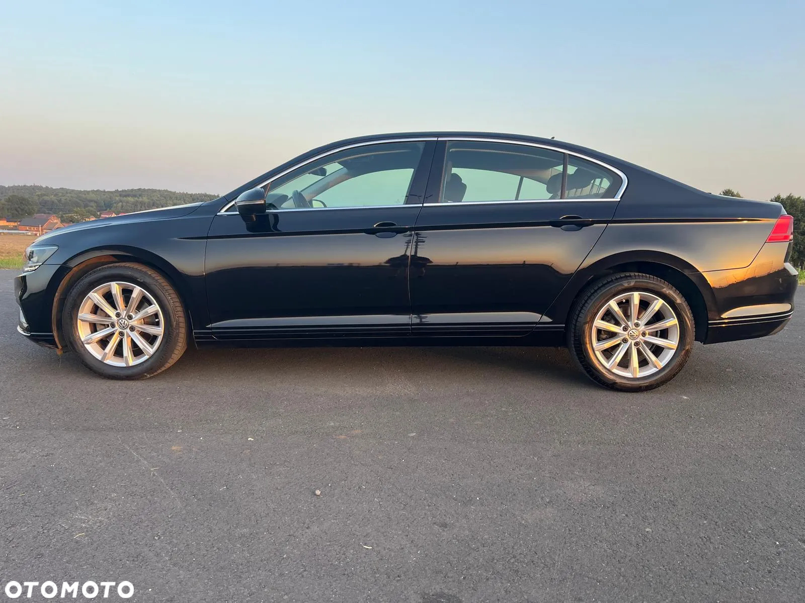 Volkswagen Passat 2.0 TDI EVO Business - 10