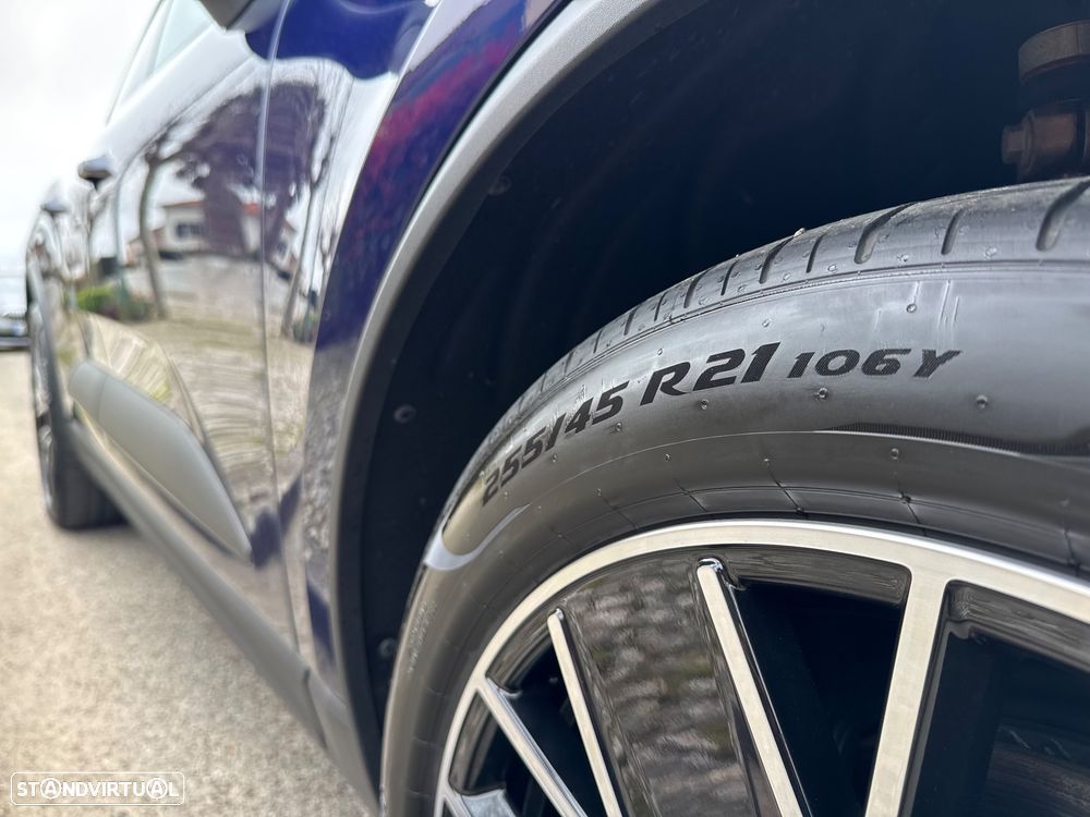 Porsche Macan Electric 4 - 37