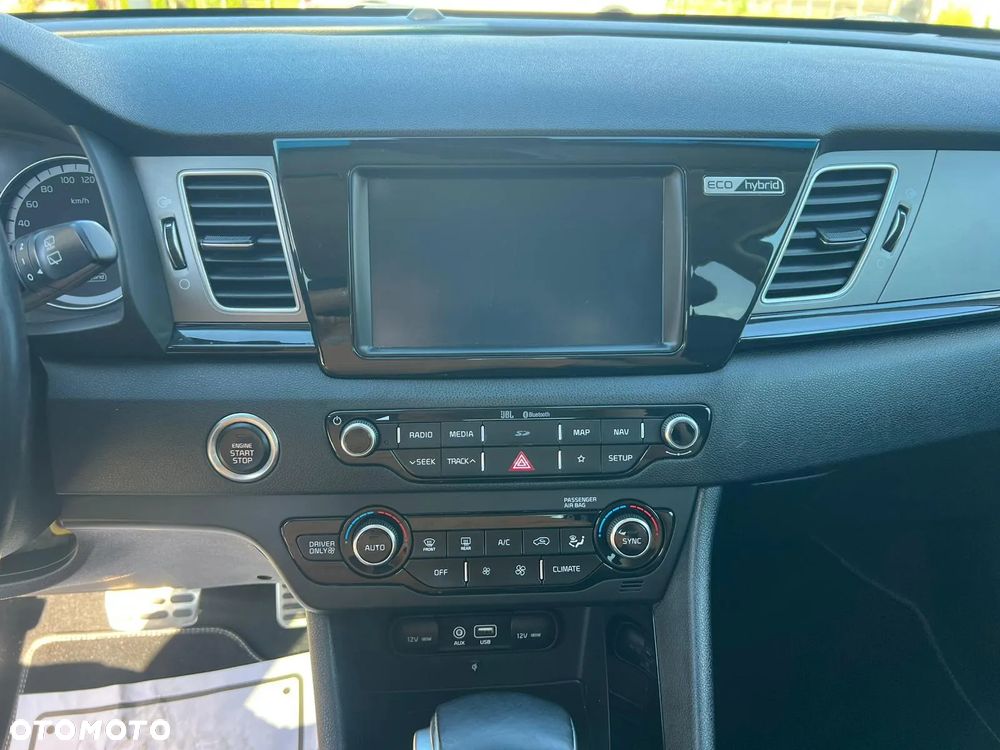 Kia Niro 1.6 GDI Hybrid L - 20