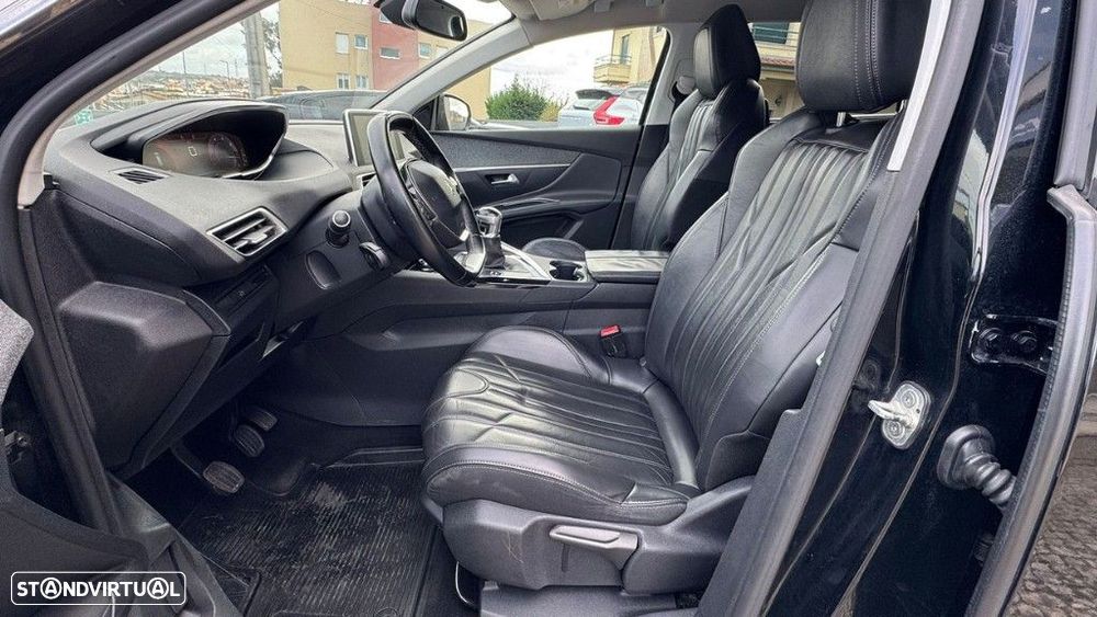 Peugeot 5008 1.5 BlueHDi Allure - 18