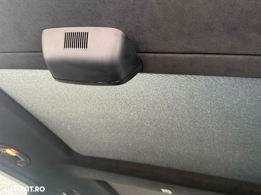 Mercedes-Benz V 300 d lang 4Matic 9G-TRONIC Exclusive Edition - 9