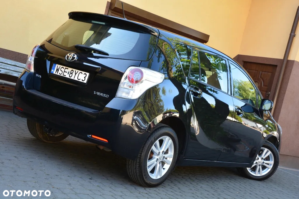 Toyota Verso 1.8 Sol plus NAVI 7os - 4