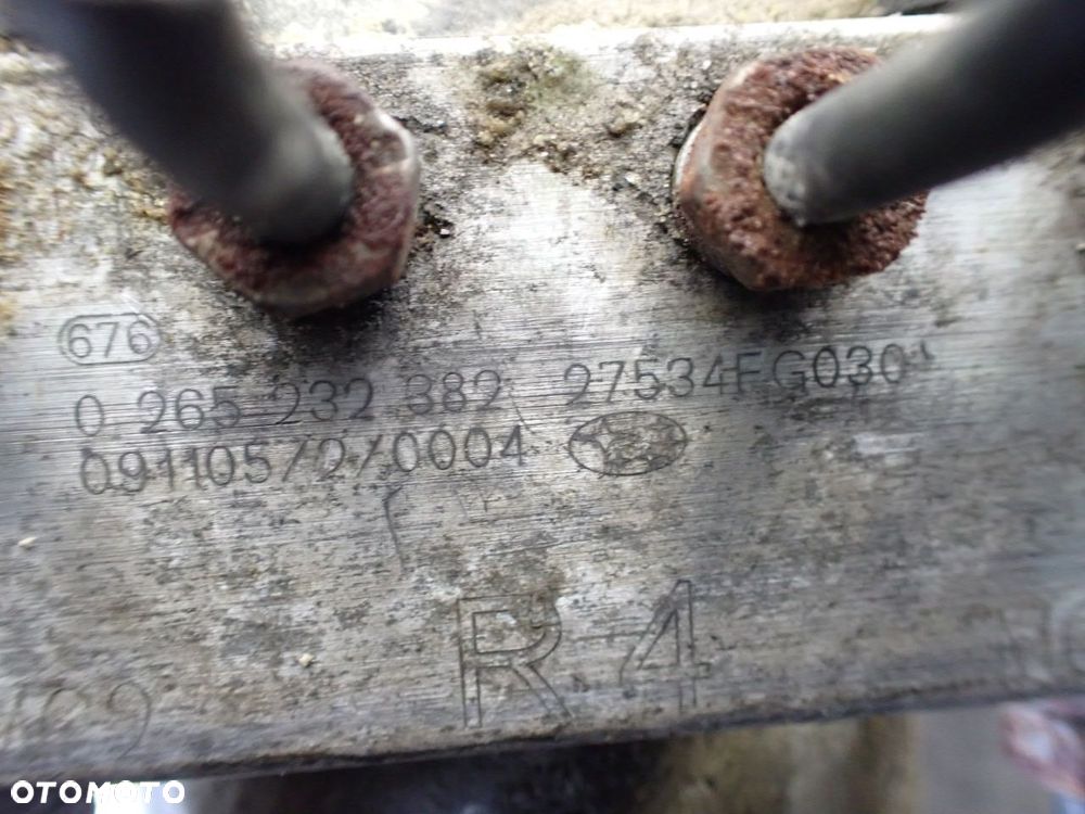 MODUŁ ABS SUBARU IMPREZA 1.5  0265800852 - 7