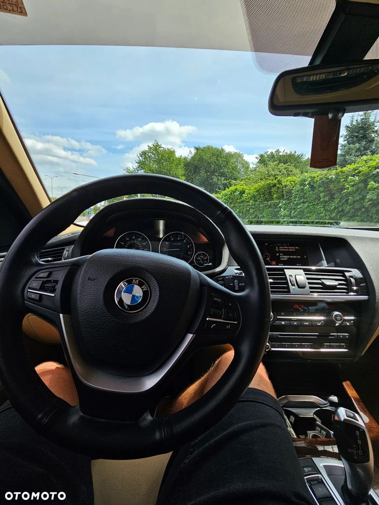 BMW X3 xDrive28i - 10