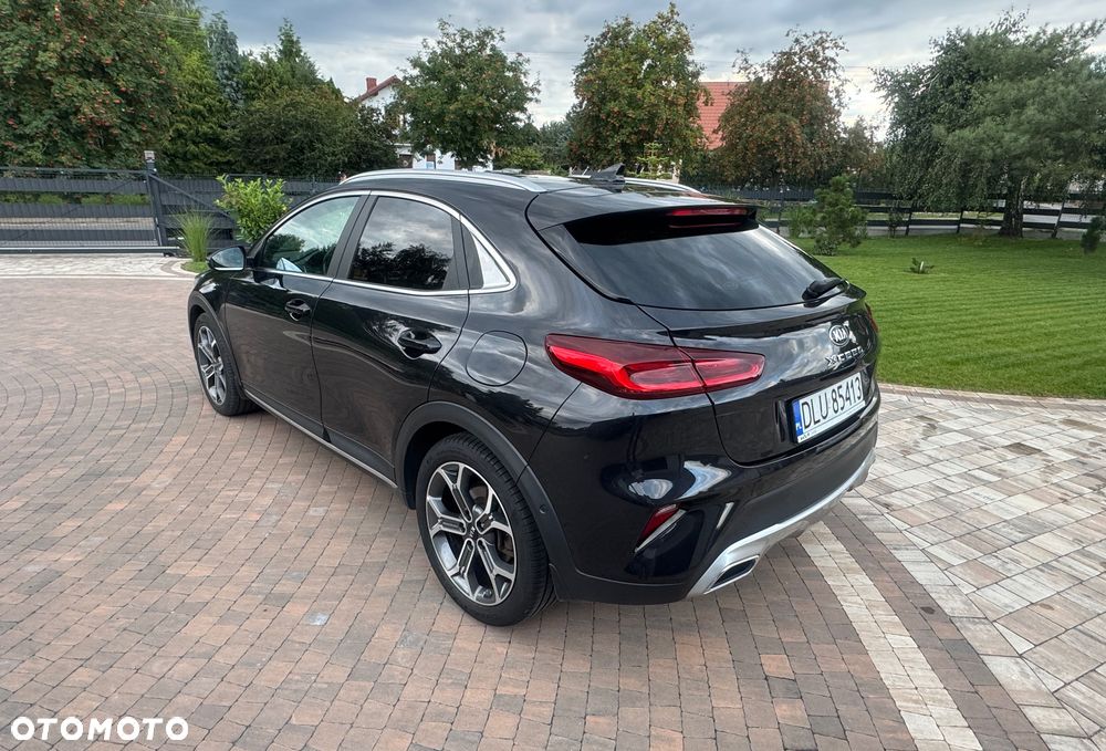 Kia XCeed - 4