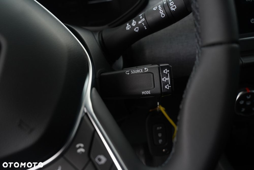 Renault Clio 1.0 TCe Evolution - 15