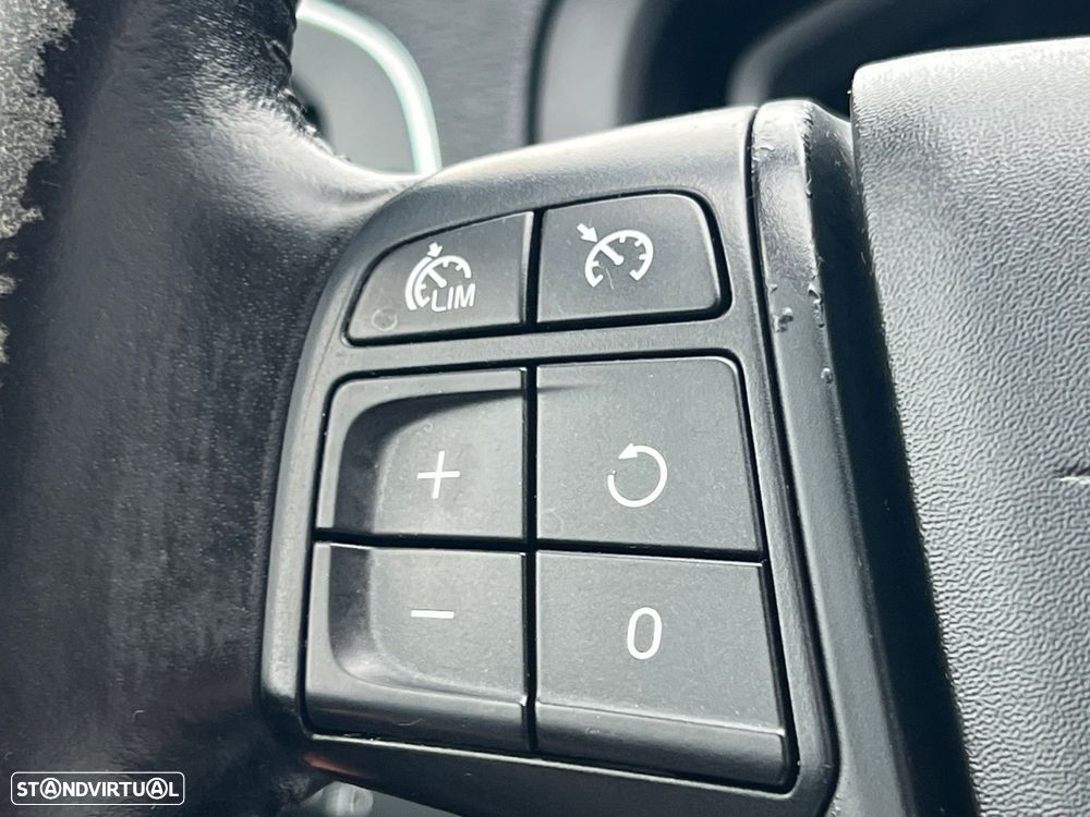 Volvo V40 2.0 D2 Kinetic - 16