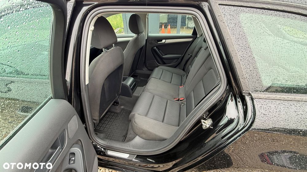 Audi A4 Avant 2.0 TDI DPF Ambition - 9