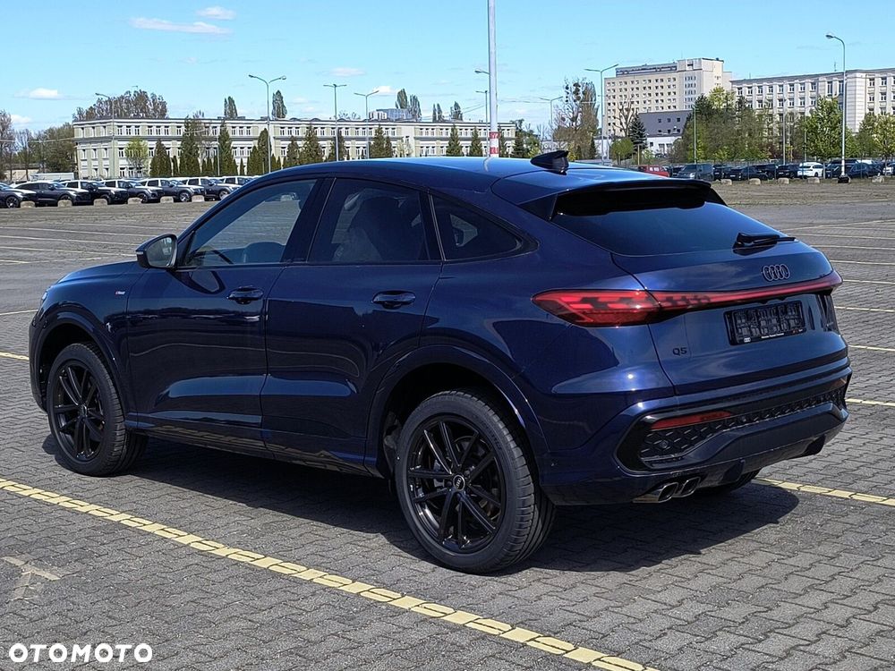 Audi Q5 Sportback - 7