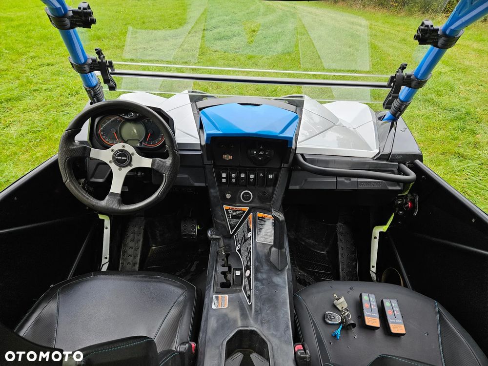 Can-Am Maverick - 19