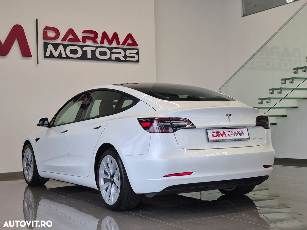 Tesla Model 3 Langstreckenbatterie Allradantrieb Dual Motor - 5