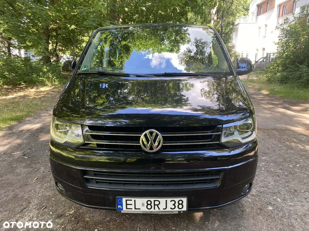 Volkswagen Multivan - 19