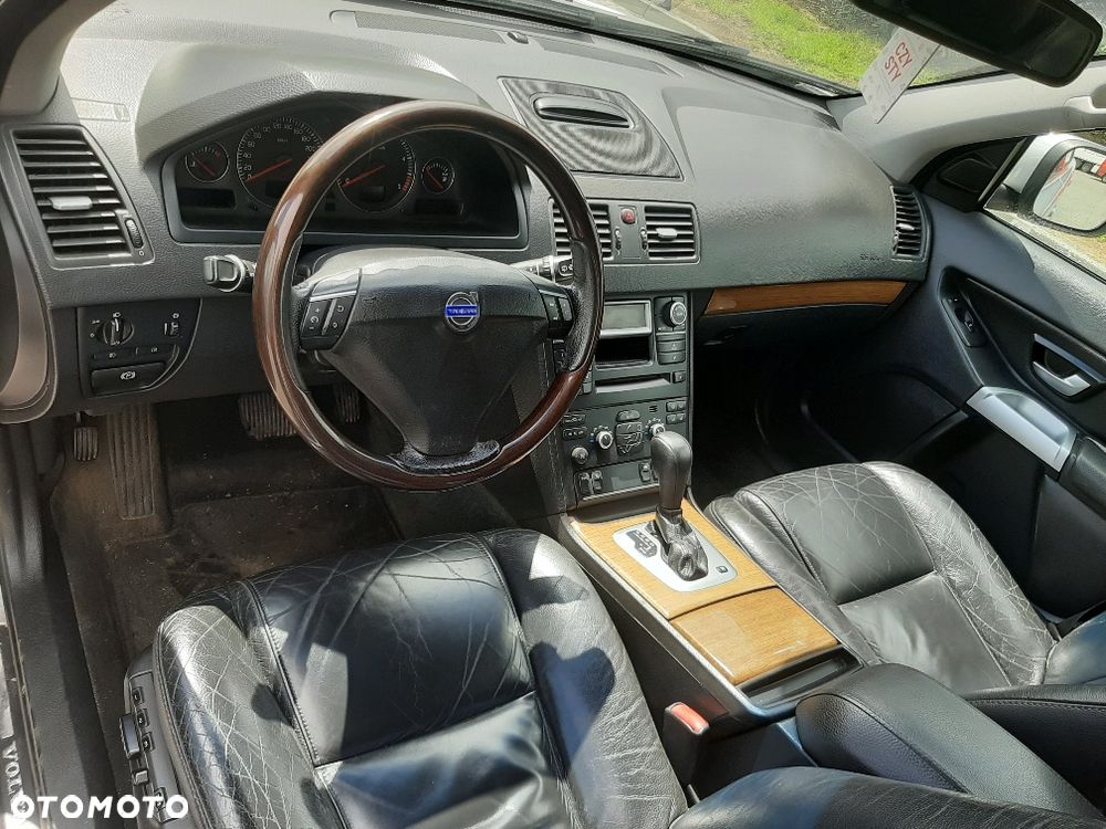 Volvo XC 90 - 8