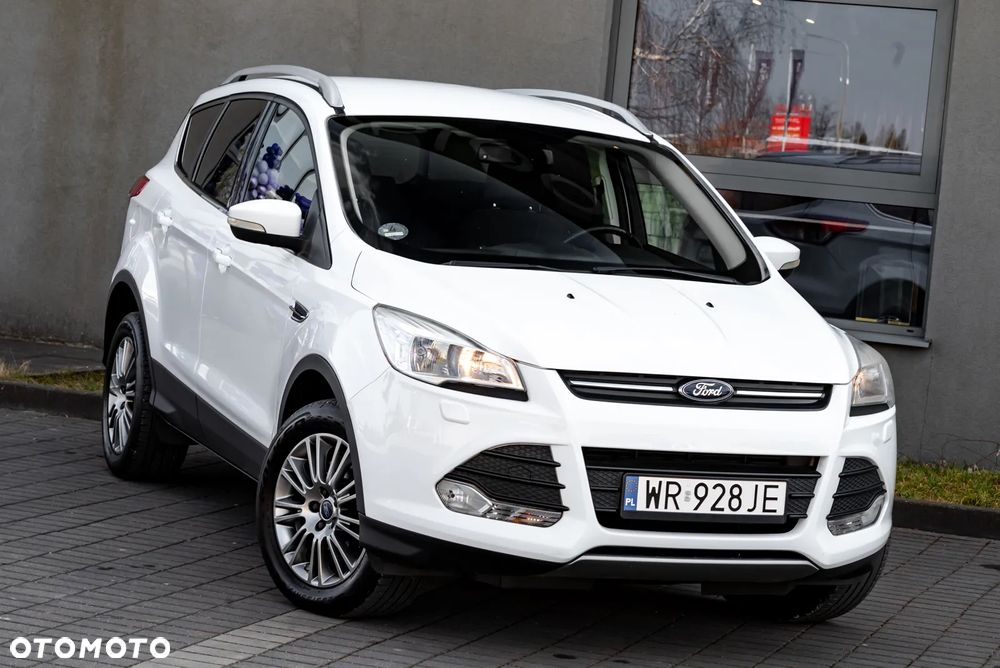 Ford Kuga 2.0 TDCi 2x4 Titanium - 27