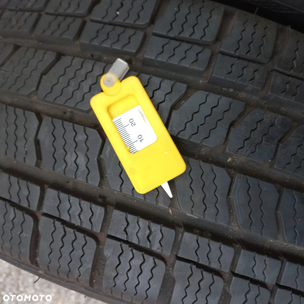 4 opony zimowe Kleber 215/65R15C 2022r i 2023r. bieżnik 6.5 i 8,5 mm / nie Michelin, Fulda, Dębica / - 11