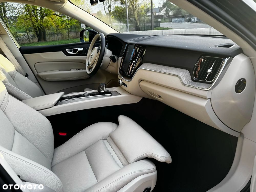 Volvo XC 60 - 19