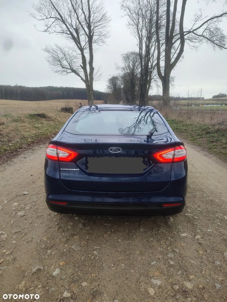 Ford Mondeo 2.0 TDCi Ambiente - 23