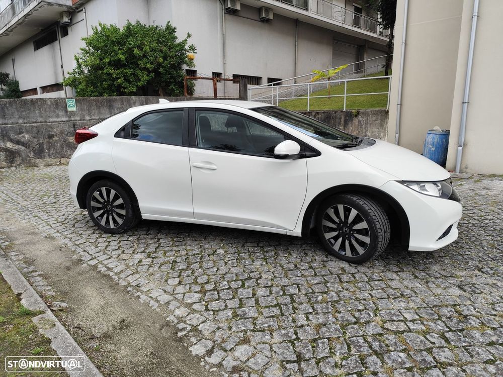 Honda Civic 1.6 i-DTEC Sport - 13
