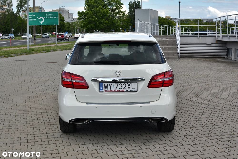 Mercedes-Benz Klasa B 200 7G-DCT Urban - 5
