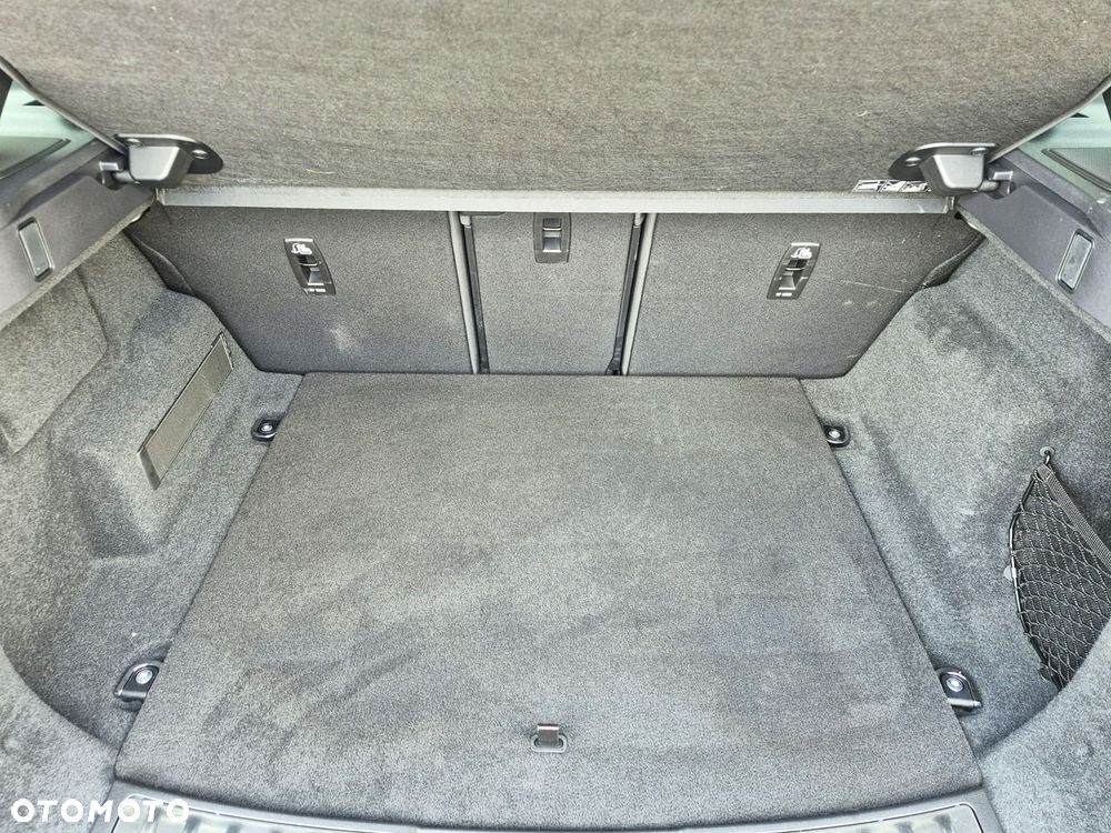 Land Rover Range Rover Evoque - 40