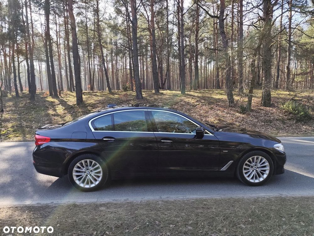 BMW Seria 5 530i xDrive Luxury Line sport - 25