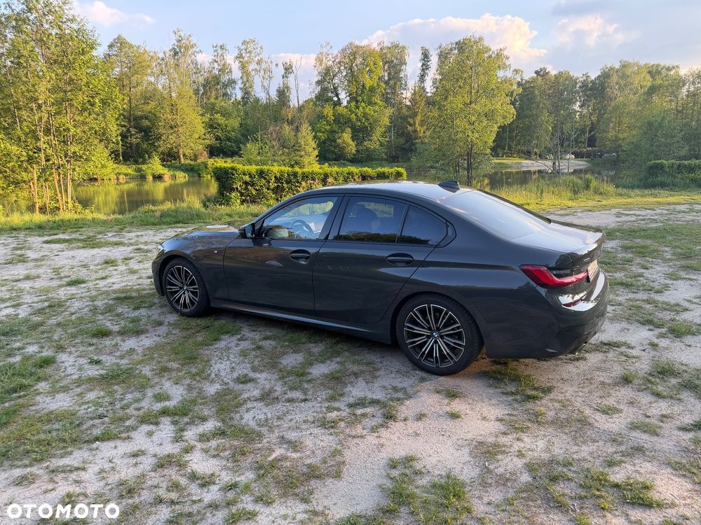 BMW Seria 3 320d xDrive M Sport Shadow - 5