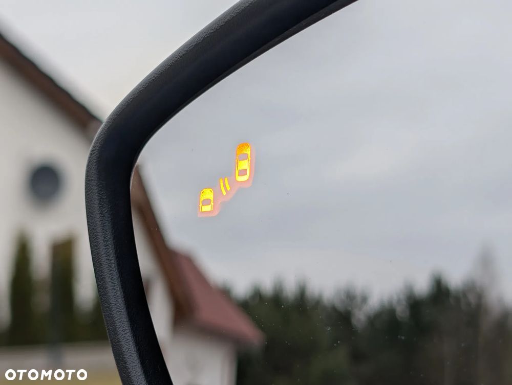 Ford Focus 1.5 EcoBlue STart-Stopp-System TITANIUM - 21