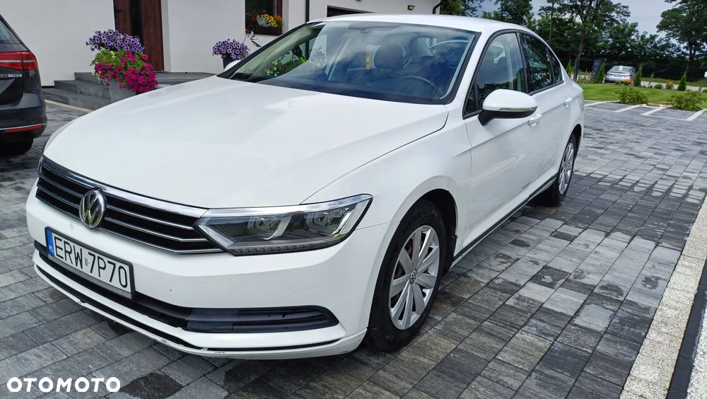 Volkswagen Passat ver-1-4-tsi-bmt-trendline - 1