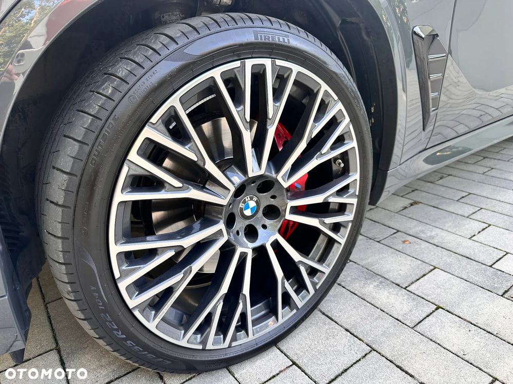 BMW X5 xDrive40i - 12