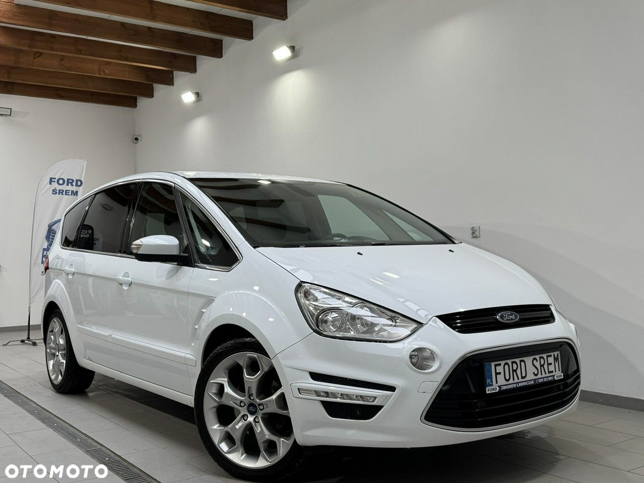 Ford S-Max 2.0 TDCi DPF Titanium - 4