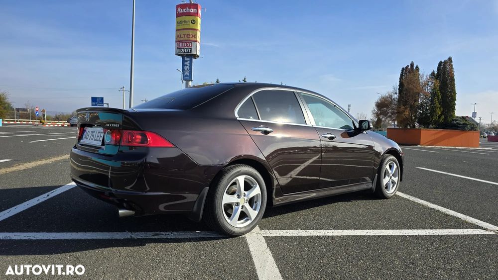 Honda Accord 2.0i Exec - 4