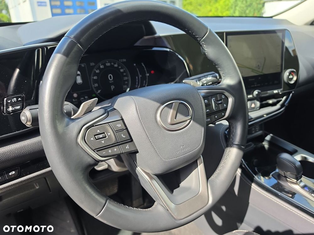 Lexus NX 350h Business AWD - 11