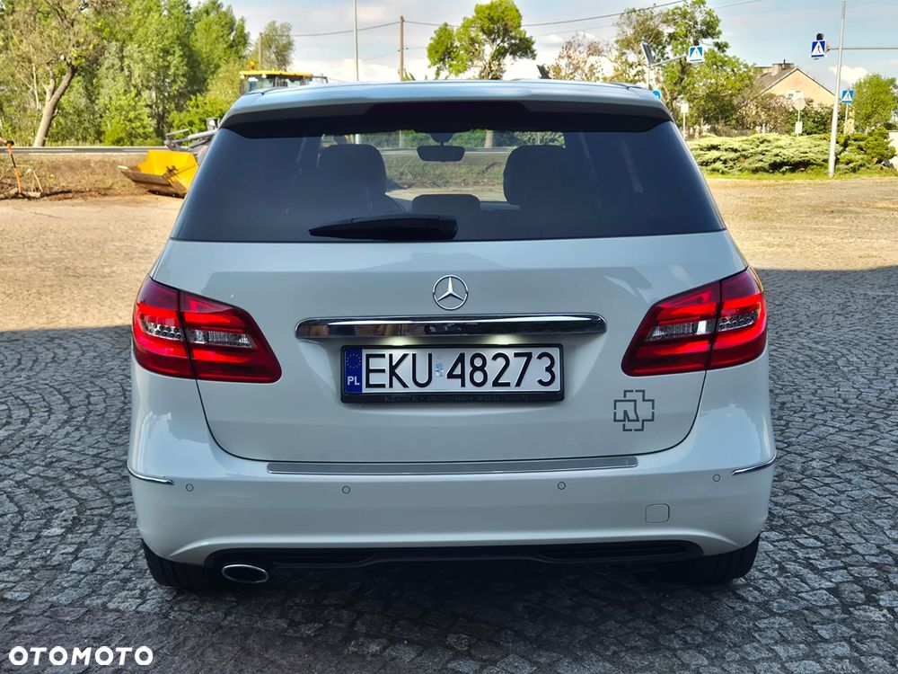 Mercedes-Benz Klasa B 180 CDI (BlueEFFICIENCY) - 10
