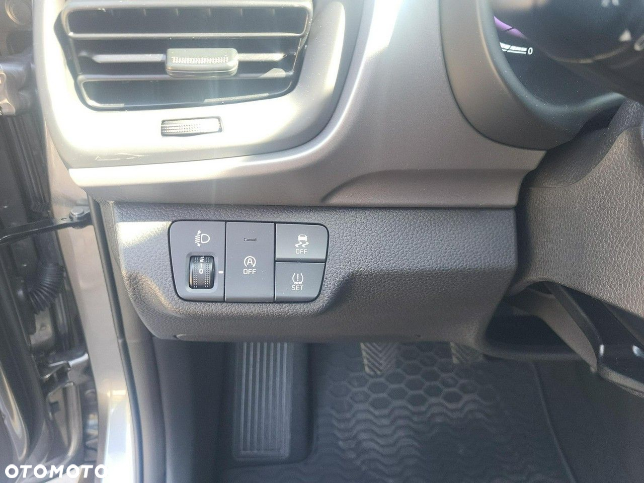 Kia Stonic - 22