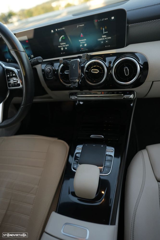 Mercedes-Benz CLA 180 - 15