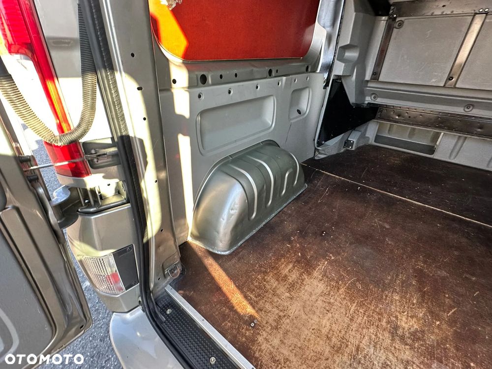 Renault Trafic - 11