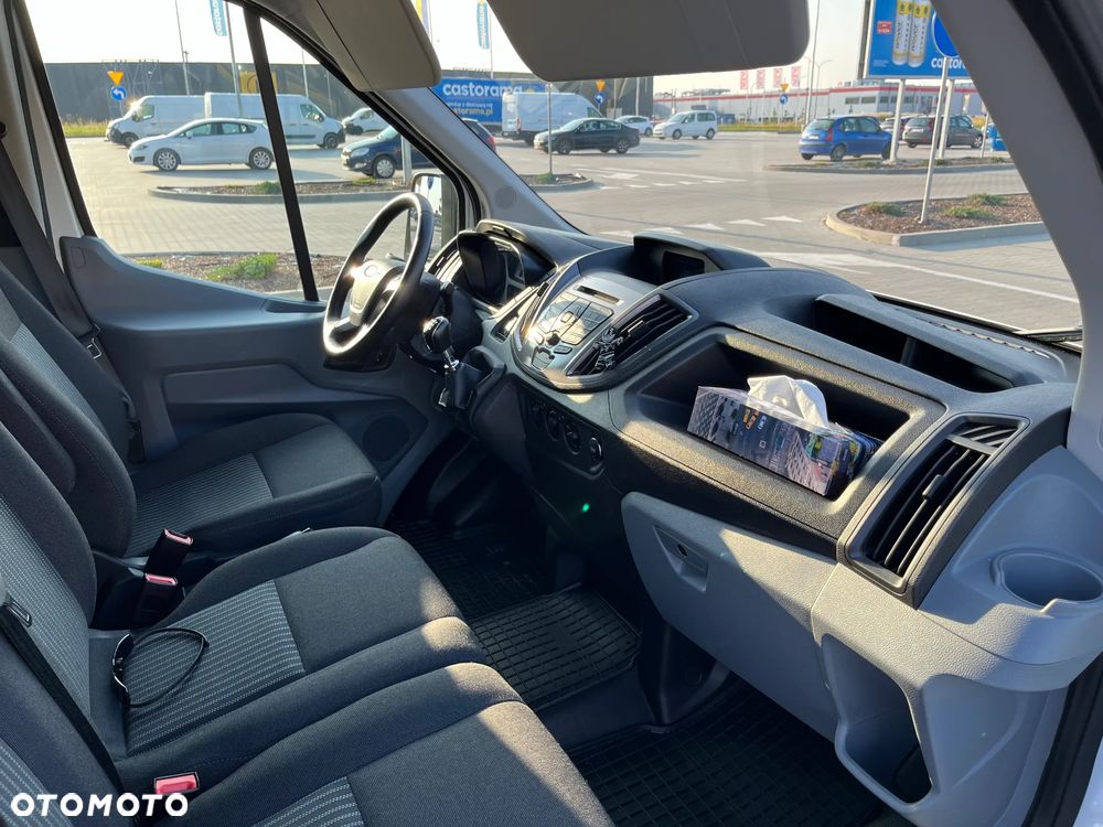 Ford Transit - 14