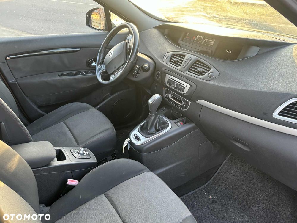 Renault Scenic dCi 110 EDC LIMITED - 10