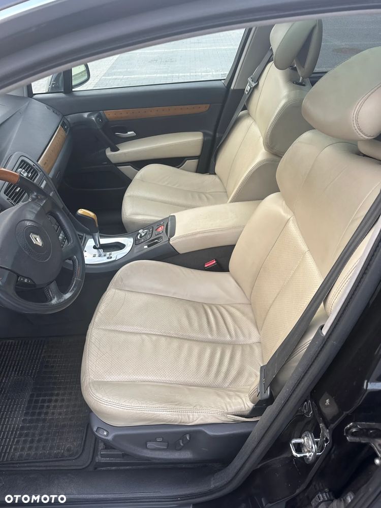 Renault Vel Satis 3.5 V6 Initiale - 16