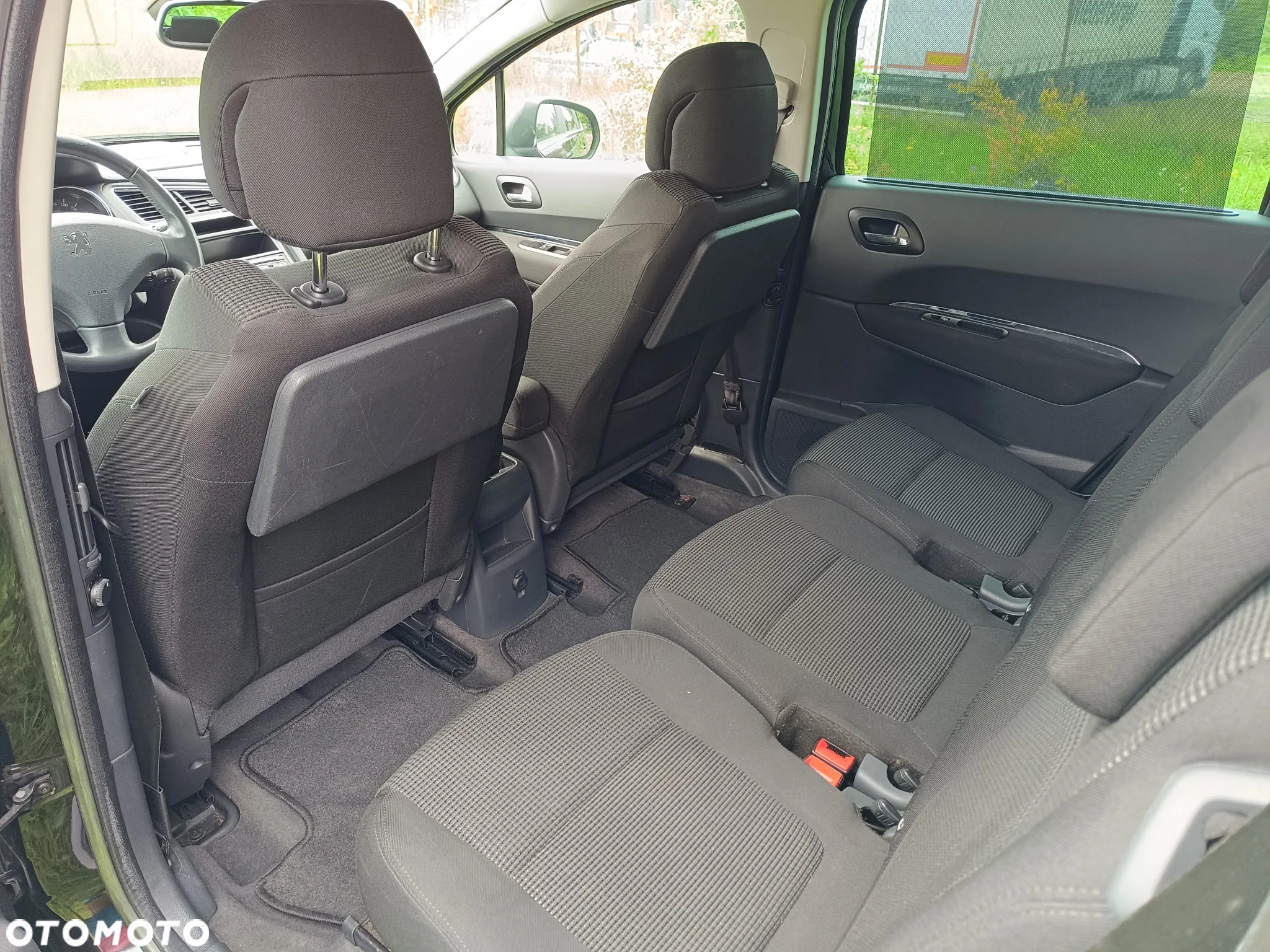 Peugeot 5008 1.6 THP Allure 7os - 14