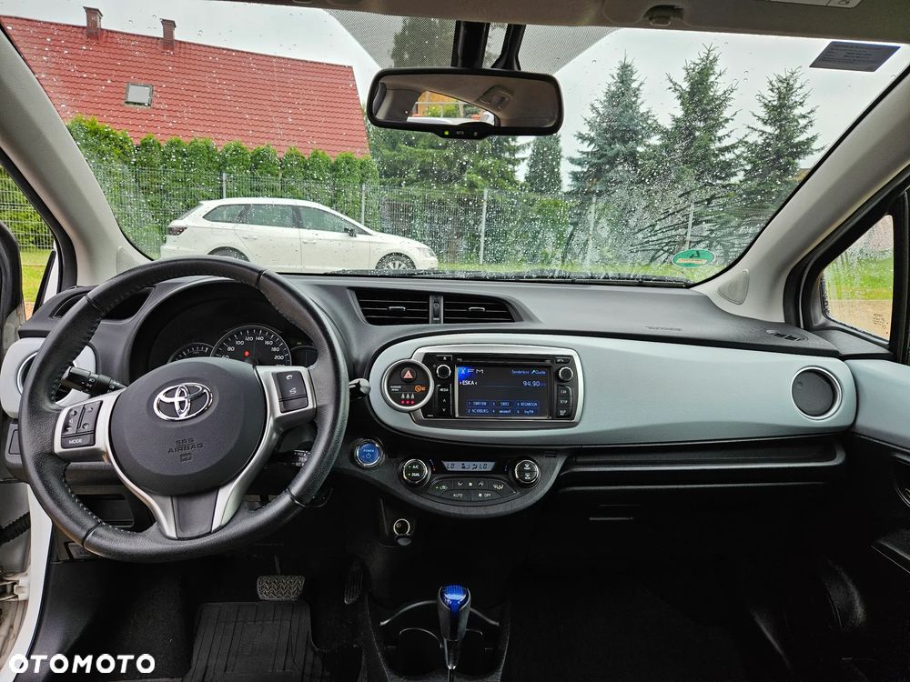 Toyota Yaris 1.5 VVT-i Life - 5