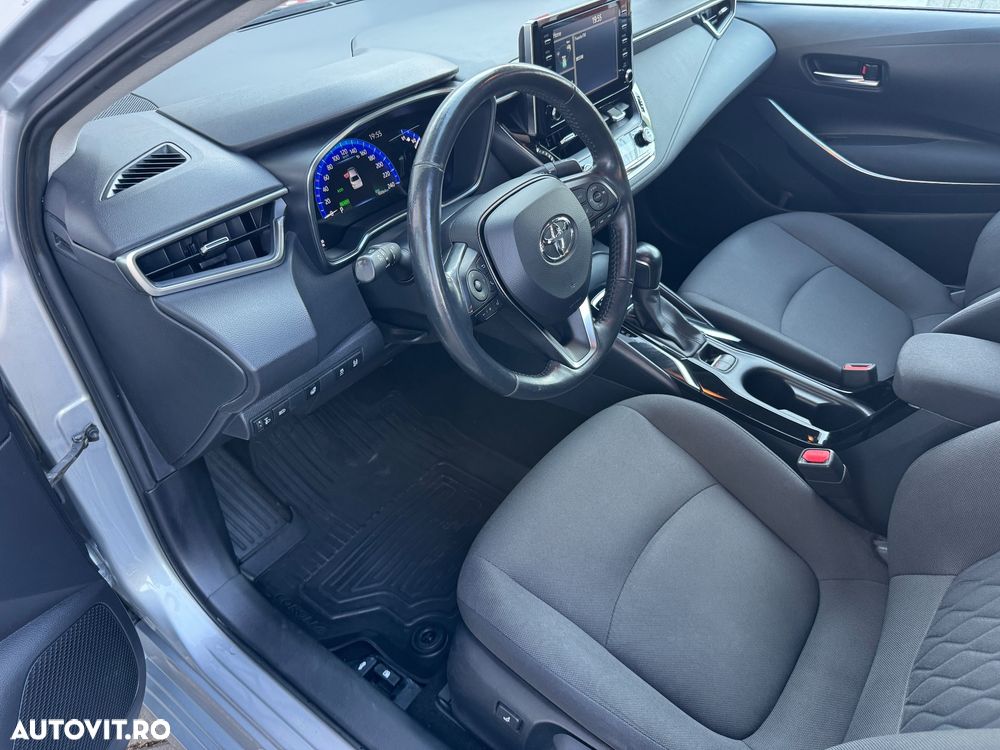 Toyota Corolla 1.8 HSD Dynamic - 13
