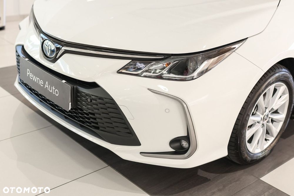 Toyota Corolla - 22