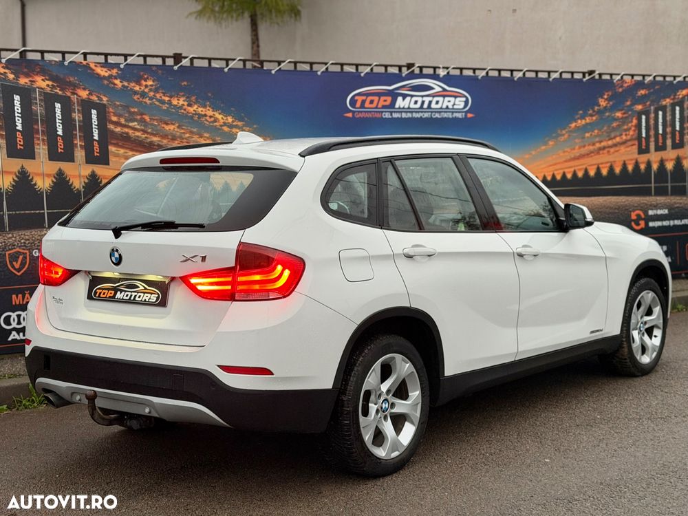 BMW X1 sDrive18d Aut. Sport Line - 2