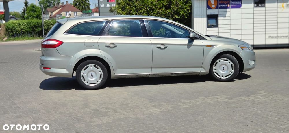 Ford Mondeo 2.0 TDCi Ghia - 20