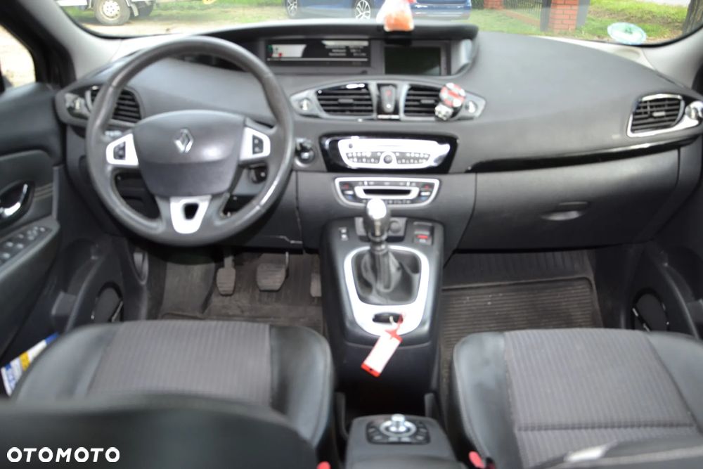 Renault Scenic TCe 130 Bose Edition - 9