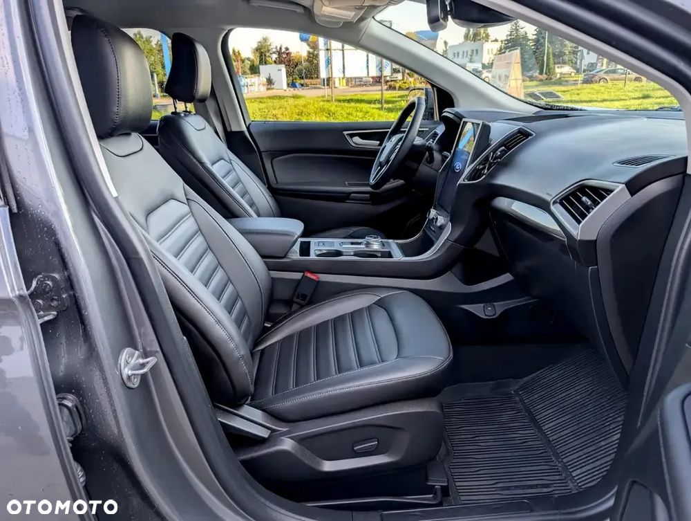 Ford Edge - 16