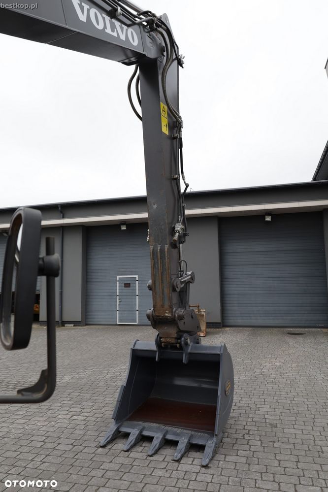 Volvo EC140EL - 14