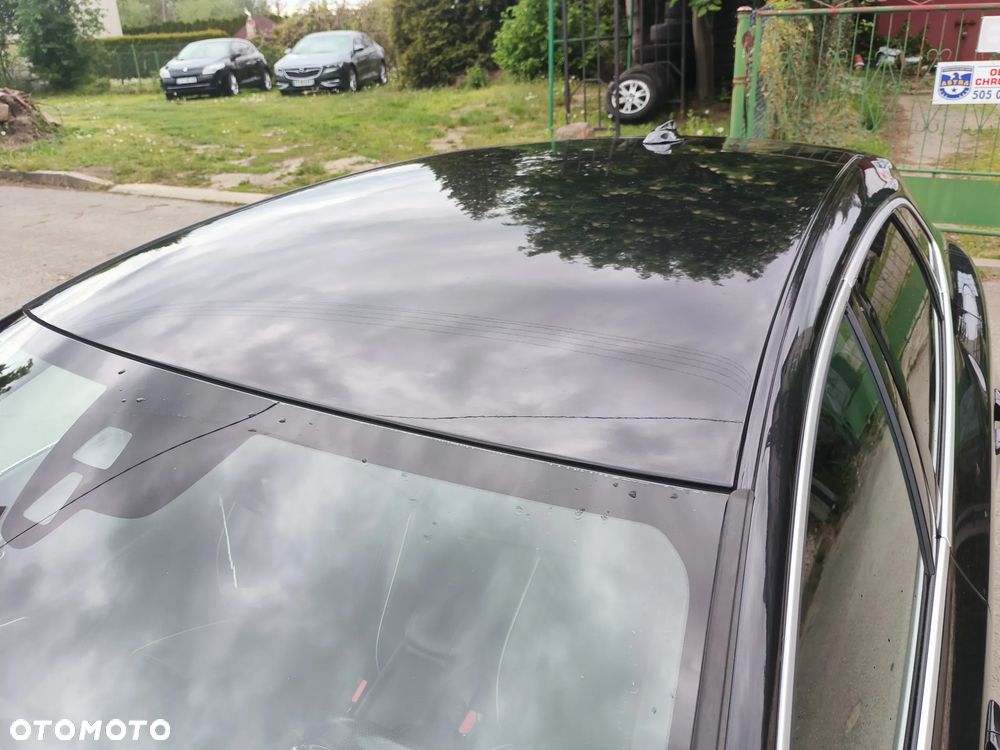 Volvo V40 D4 Drive-E R-Design Summum - 34