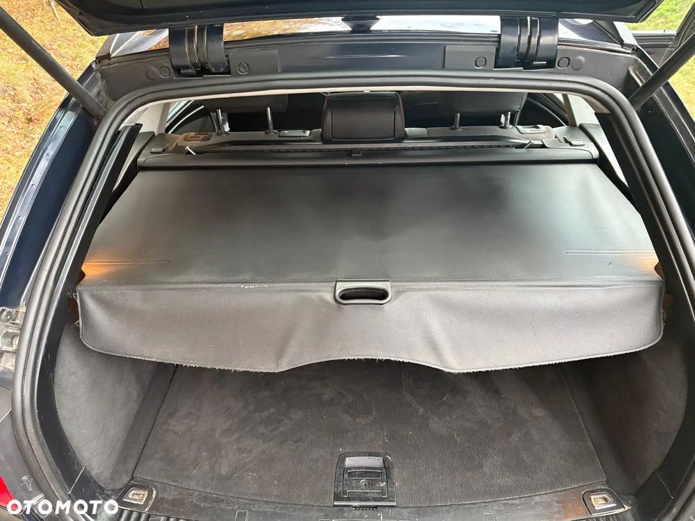 BMW Seria 5 520d Touring - 14